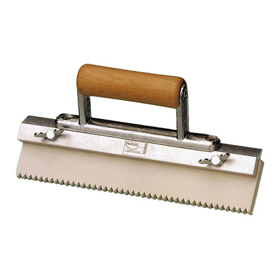 Close: Hand tooth squeegee with wooden handle