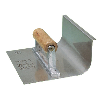 Close: Concave tapered trowel for floors