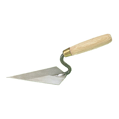 Close: Pointed trowel